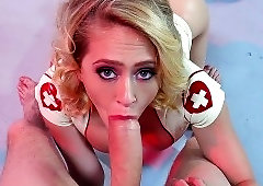 Kagney Linn Karter drops on her knees and sucks that hole puncher