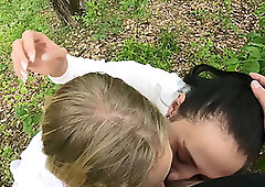 Amateur threeway blowjob outdoors