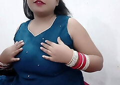 Newlywed couple creates hot memories with hubby seducing me on his cock.