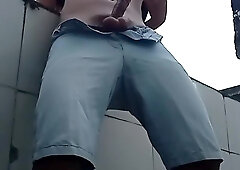 Pinoy Strokes at Public Cemetery while the Employees are Cleaning - DAKS JAKOL