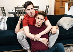 Michael DelRay cums with Jack Hunter's cock in his ass