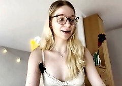 Four advantages of being a sissy with Goddess Bella Rae