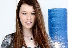 Big Anal Gape Threesome