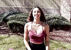 Cute Oriental beauty love to have sex