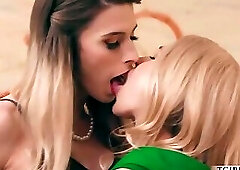 Trans Cassey Kisses fucks Sarah Vandella