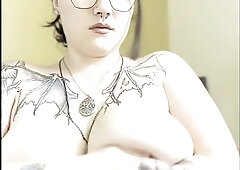 Big boobs, solo fingering