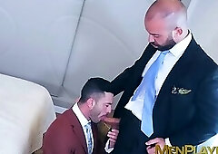 Classy bearded jock Andy Star deepthroats big throbbing cock