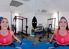 Personal trainer's dream girl