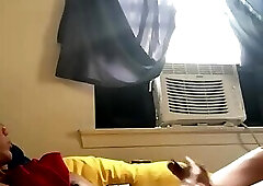 Lyka Filipina cums on her tummy