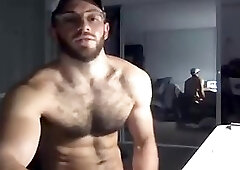 Fit straight boy jerking to some cam skank