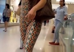 Woman cameltoe and sexy ass