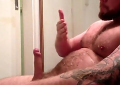 Muscle Bear AussieGrunt's Solo Cum Shot1