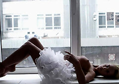 Sexy blonde dancer Julia Reutova strips naked