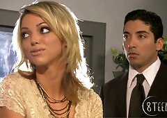 Jessi Summers rides Derrick Pierce in the shower and takes his load on her face