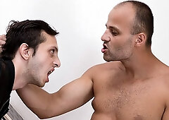 Bald dude fucking his younger bottom with no rubber