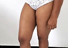 Sri Lankan Sexy Stepmommy Show Her Body - සකස මම