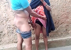 Stunning desi girlfriend pounded hard in the morning