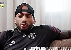 One nephew and two uncles