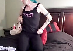 I shave, jerk off my large wang to multiple orgasms. See me cum 3 times! So enjoyment! Want that I could still shoot cum, but I have no T after HRT.