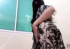 Inexperienced, cute fem, anal masturbation