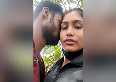 Sabita Bhabi Kissing With Her Boyfriend Raj