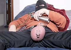 Extreme penis pumping, hoden schlagen, big balls inflation