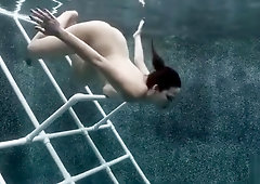 Kiki Sweet underwater