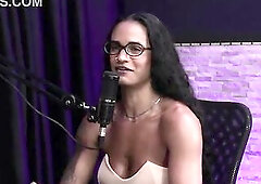 I've had some tough times dealing with customers, and HR... - Vick Araújo (Moai TV)
