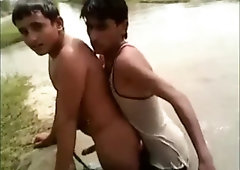 Forbidden Outdoor Public Sex by Muslim Friends