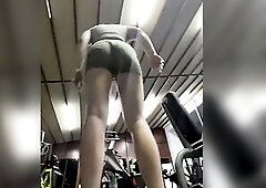 Extraordinary masturbate upside down