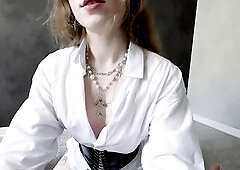 A hot goth-style cutie makes anybody cum on her cunt and titties several times