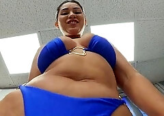 Big boobs milf masturbates with her dildo