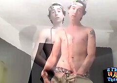 Raunchy fellow plays with his meatpipe solo