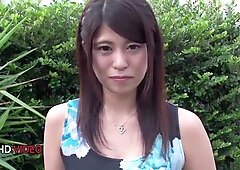 Passionate Japanese lovers share wild garden romance