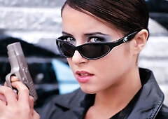 Nasty outdoor fuck with a cum-loving brunette Tiffany Hopkins