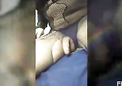 Puta trasvesti masturbandose