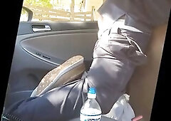 Oct 2017 rencounter with Ebony, a decent looking, 25 yr old, 9.5 fingered hooker in Raleigh. Intros done by a frequented B rated streetwalker. Boring 