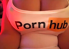 Busty Milf Amanda Breden Gets Fucked And Facial From Santa Clause