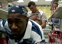 Watch black ass get fucked by white gay