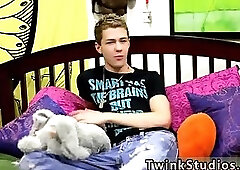 Keith Conner is one sexy, expressive twink