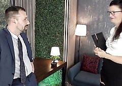 Corporalist boss uses hawt ANAL bitch secretary in the office.