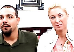 Devon Lee Is Married But Still Desires Greater amount Dong