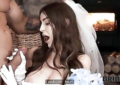 BRIDE4K. Stripper screws the Bride