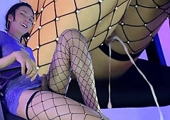 Trans Girl With Tied Hands Cums A Lot!