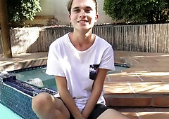 Sleek 8teenboy Twunk Cody Wilson Drains off by the Pool