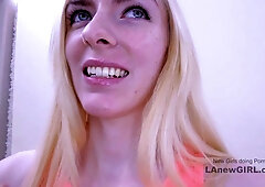 Hottie Babe Displays Masterful Knob Blowing In Studio - Amateur Porn