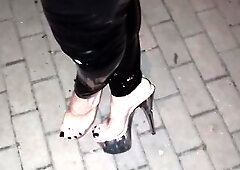 I cum out of using my hands after a hot walk in transparent high heels and latex leggings