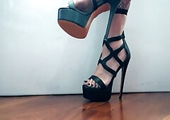 Crossdresser heels, amateur crossdresser