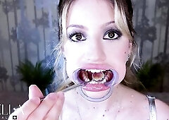 Experience pure teeth fetish in extraordinary close-up as I use real professional dental instruments to examine and display my throat. I start with th