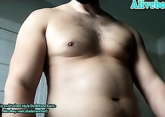 bearded American guy tugs his long strong cock on webcam